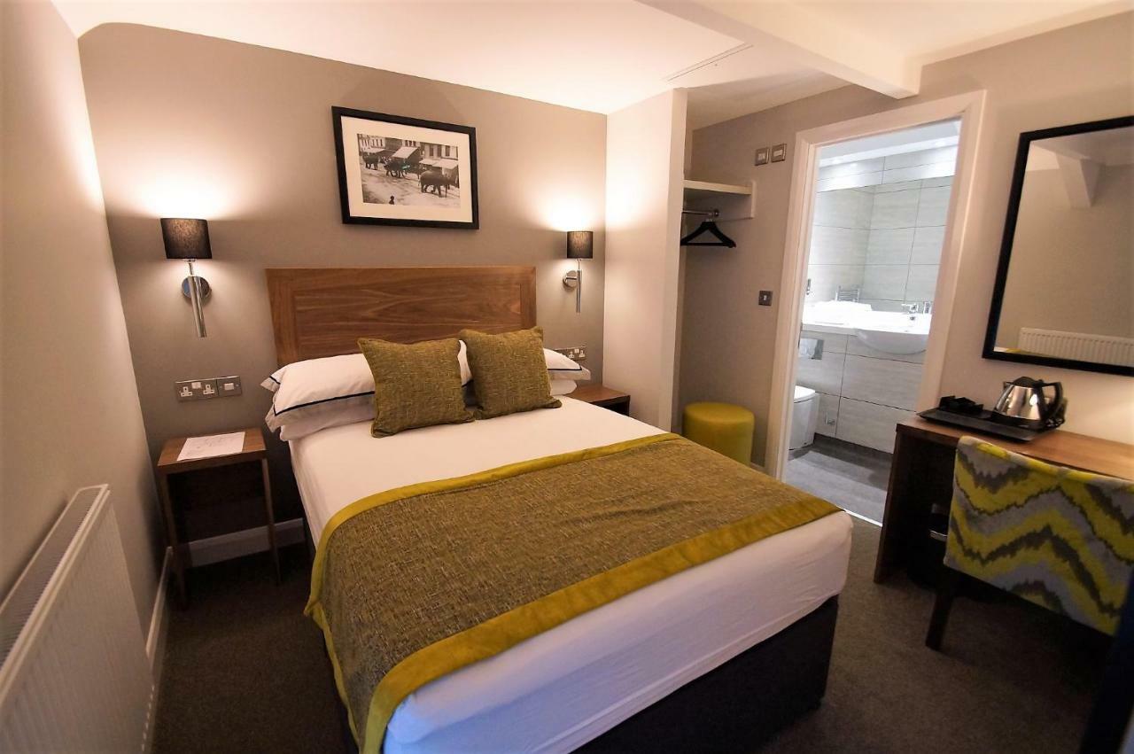 New Park Hotel Carmarthen Exteriér fotografie