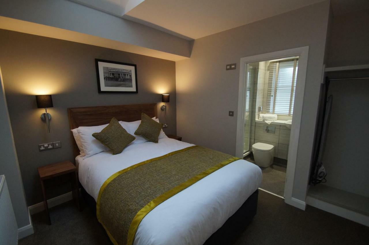 New Park Hotel Carmarthen Exteriér fotografie