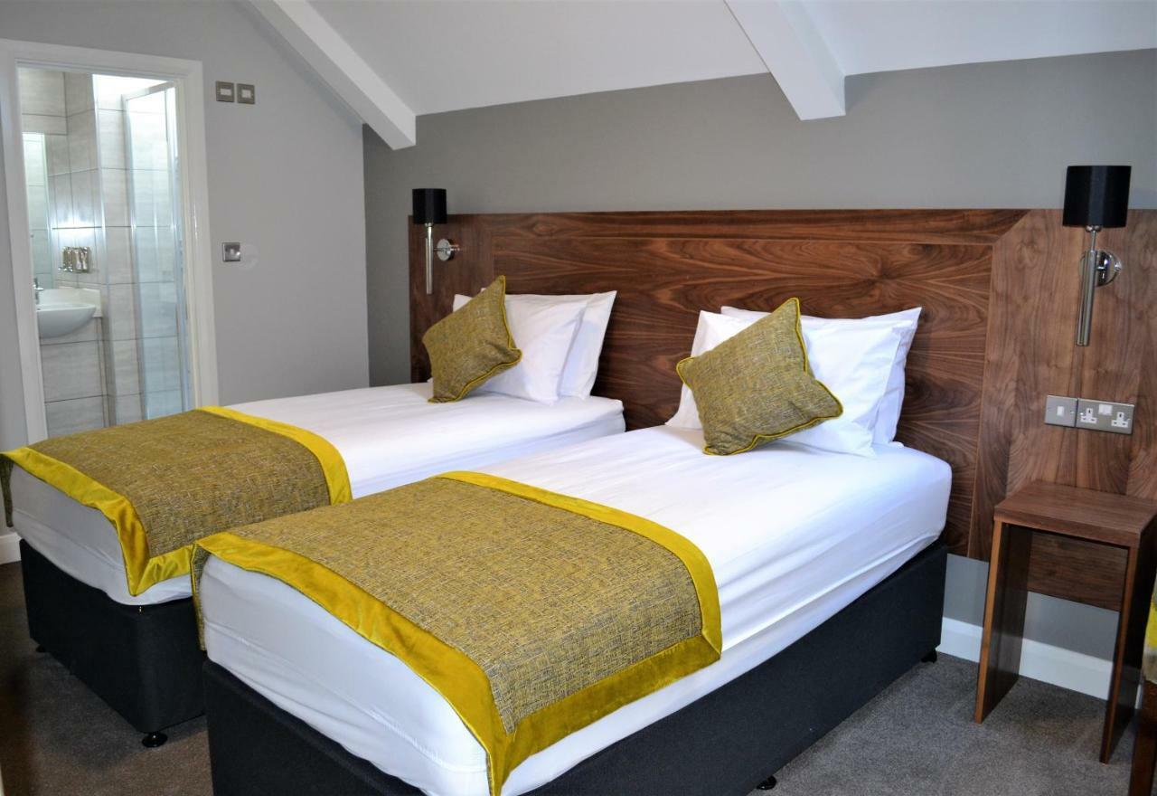 New Park Hotel Carmarthen Exteriér fotografie
